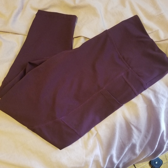 Zyia Plum Pocket Light and Tights 20' - Picture 3 of 3